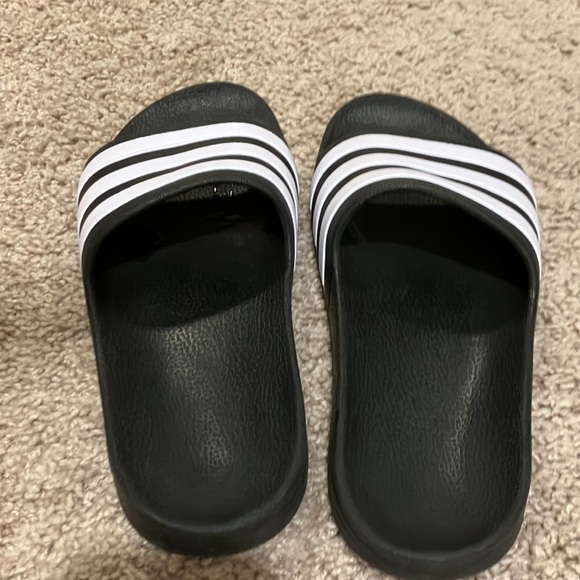Adidas slides. Cleaned and disinfected - Picture 6 of 12